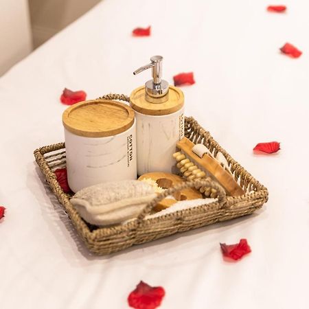 Le Petit Paris - Cocon & Spa & Sauna シャルトル エクステリア 写真