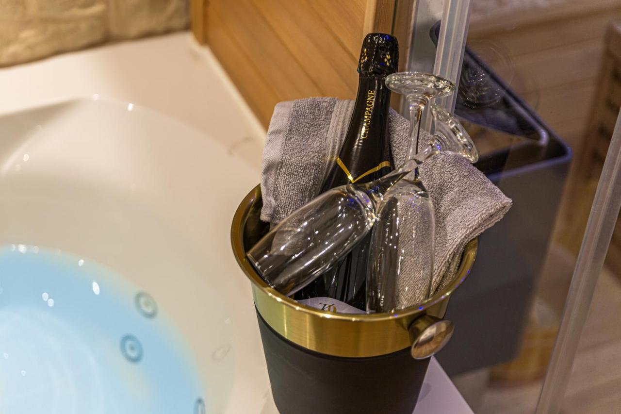 Le Petit Paris - Cocon & Spa & Sauna シャルトル エクステリア 写真